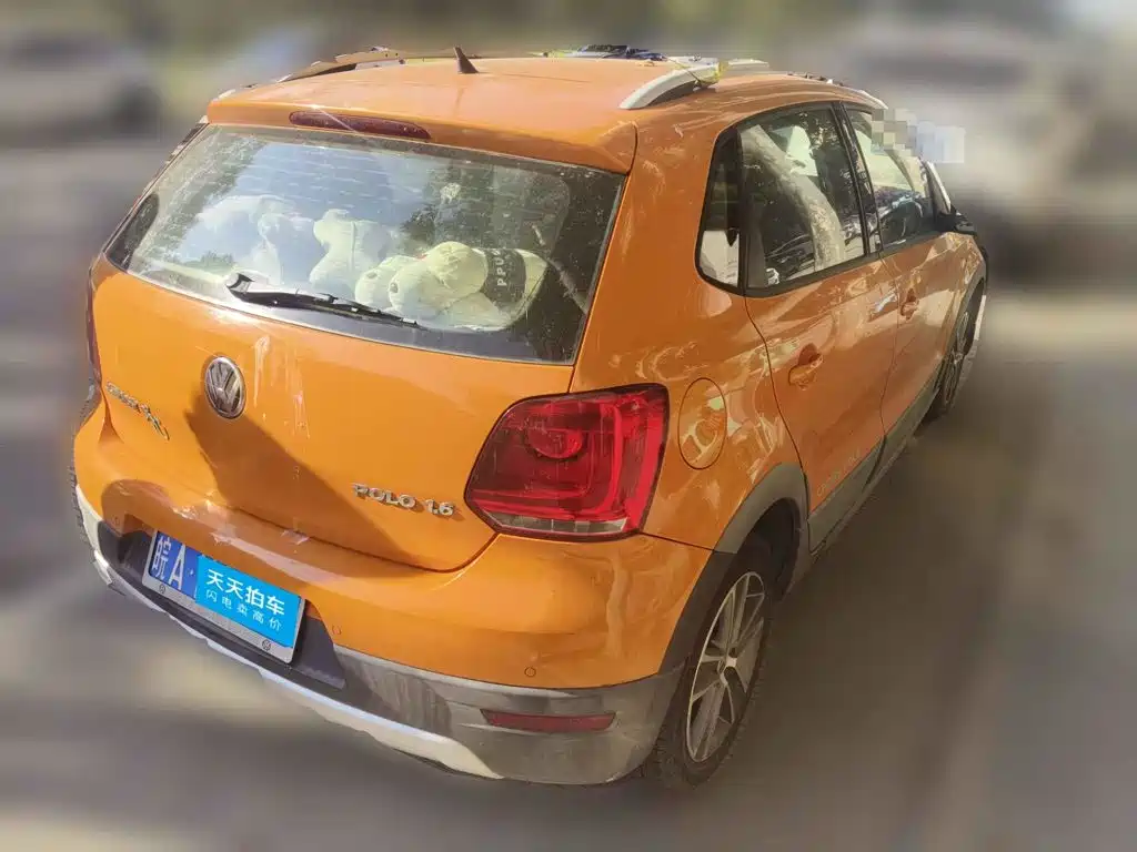 صورة 2 - Volkswagen Polo