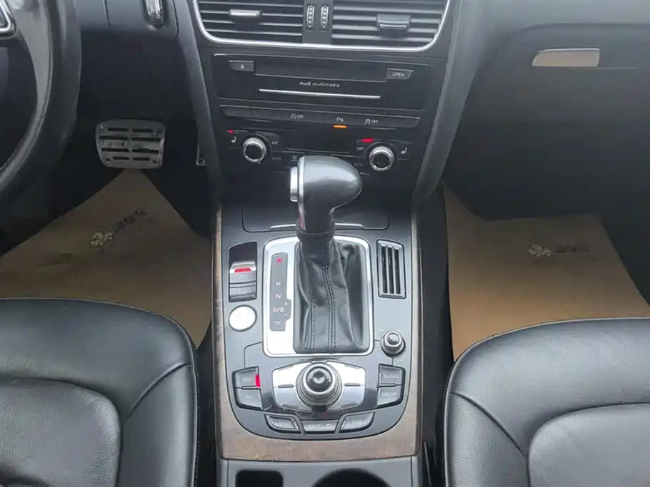 Audi A4L 2016 35 TFSI Automatic Technology фото 16