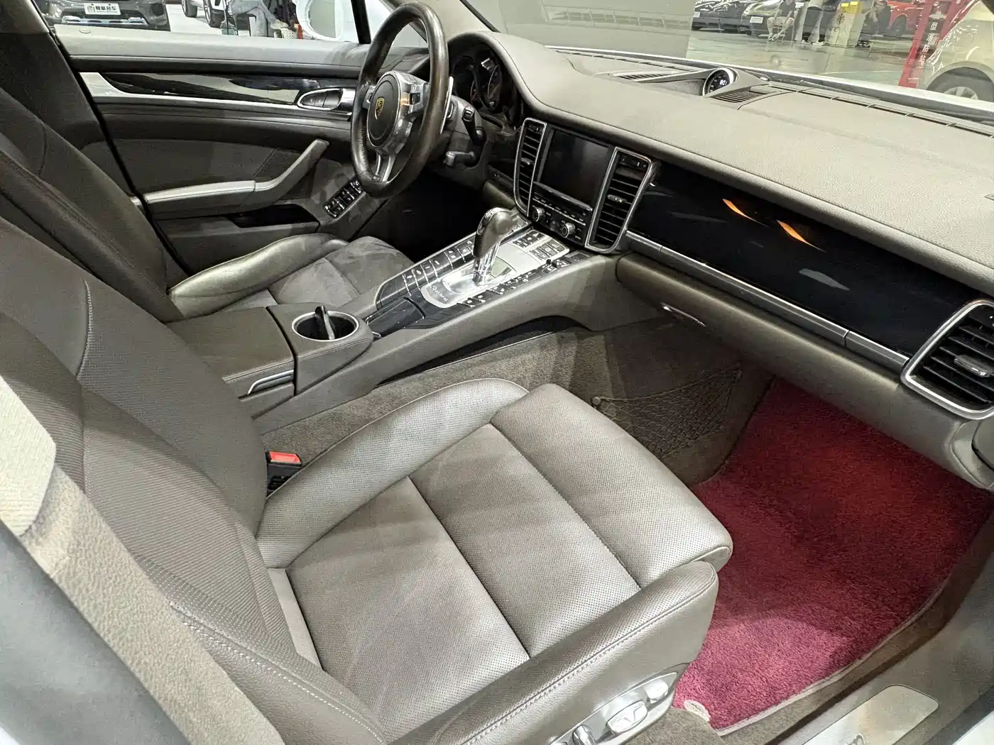Porsche Panamera 2016 Panamera Edition 3.0T фото 11
