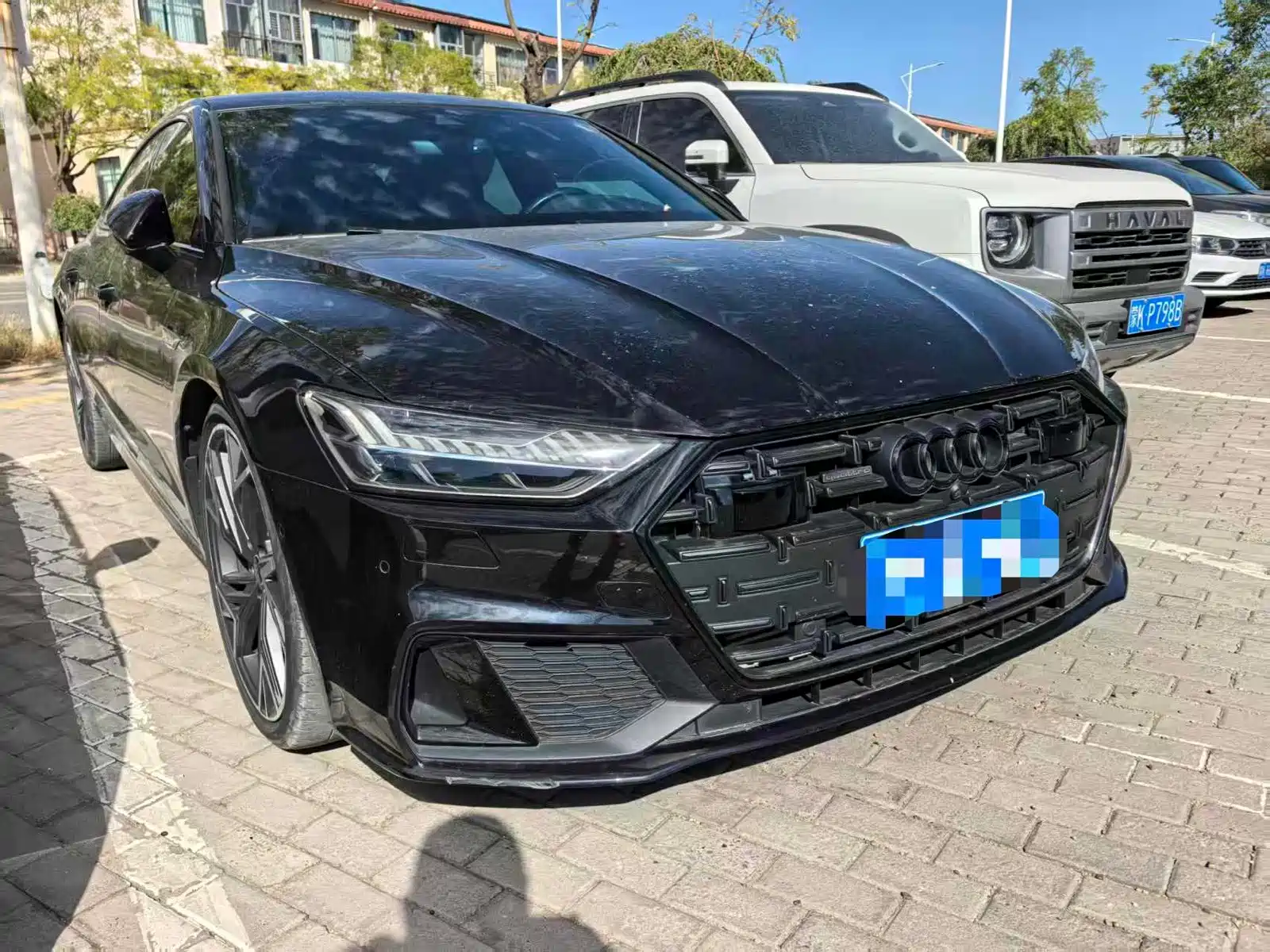 Photo 2 - Audi A7L