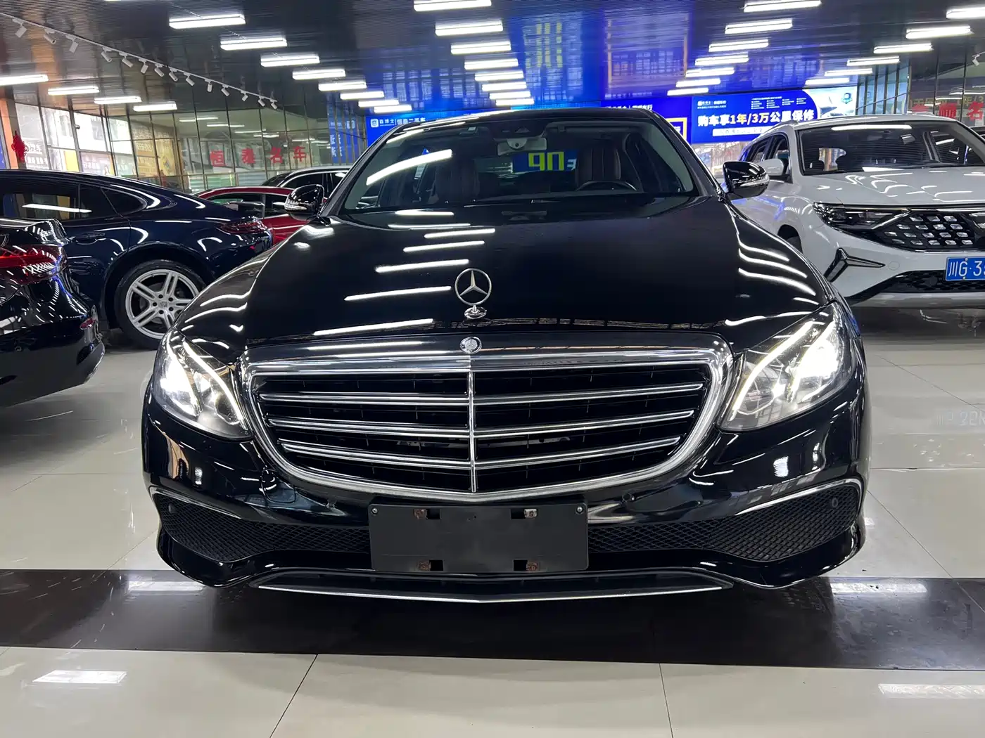 Mercedes-Benz E-Class 2016 E 300 L Fashion Type фото 2