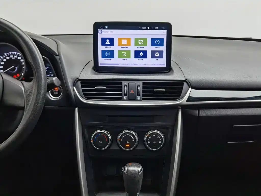 Фото 12 - Mazda CX-4