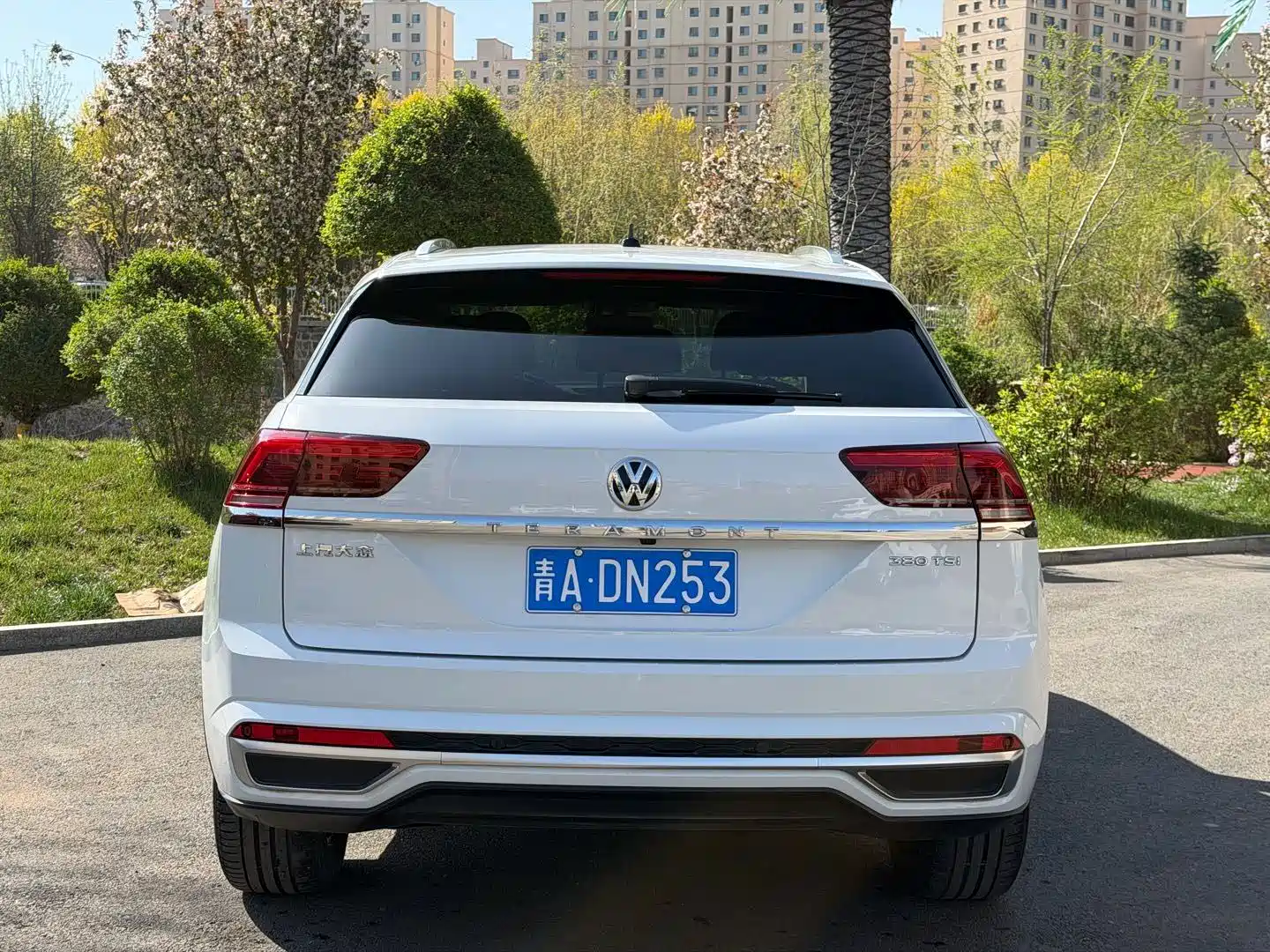 Photo 6 - Volkswagen Teramont