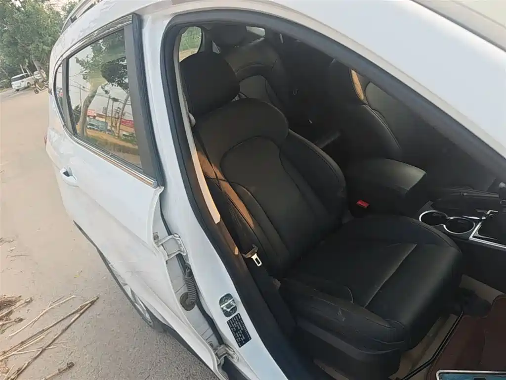 Haval H2 2014 1.5T Manual 2WD Elite Edition фото 25