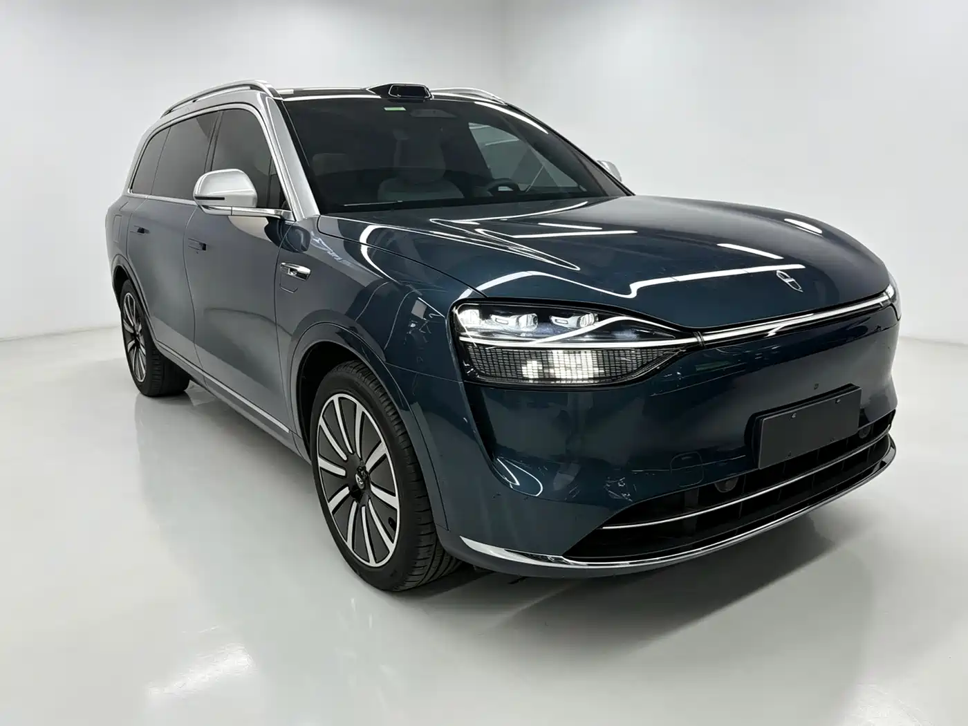 AITO Wenjie AITO M9 2023 2024 Range Extender Max Edition 42kWh 6-seater