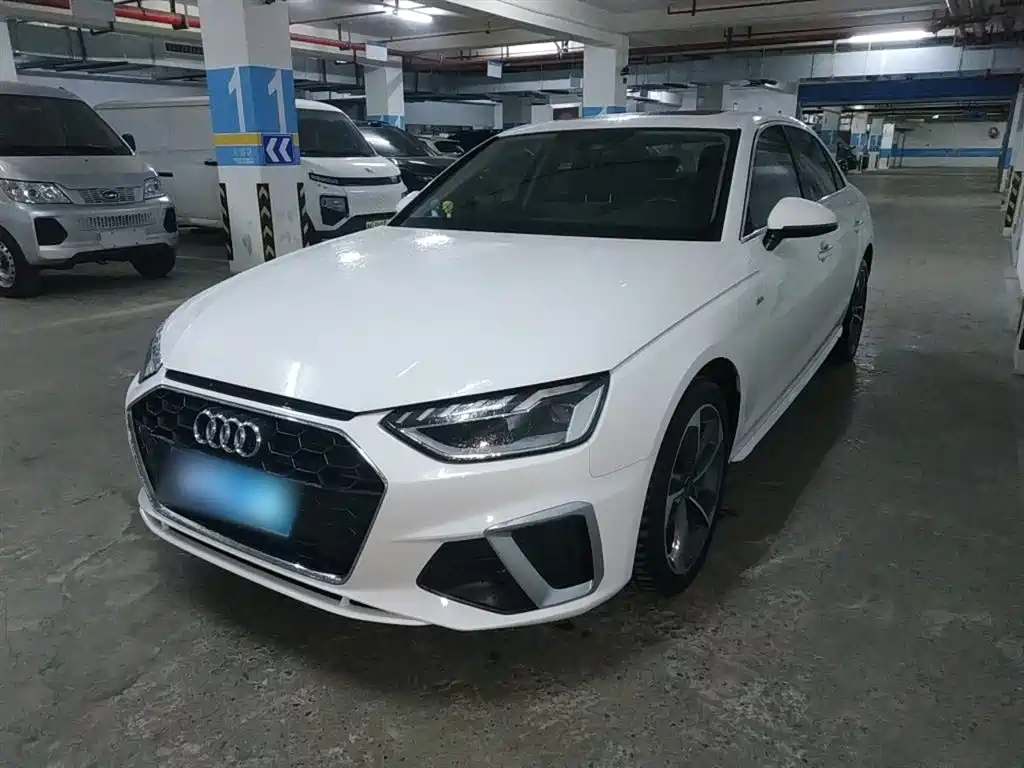 Audi A4L 2022 40 TFSI Fashion Dynamic