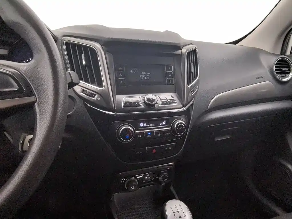 Changan CS15 2017 2016 1.5L Manual Fashion