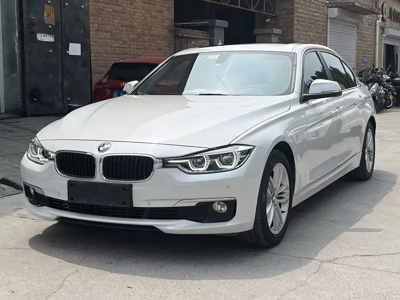 BMW 3 Series 2017 320Li Fashion фото 6