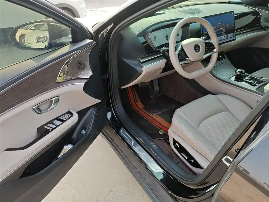 BYD Han 2025 Model EV 701KM LiDAR Smart Driving Version фото 13