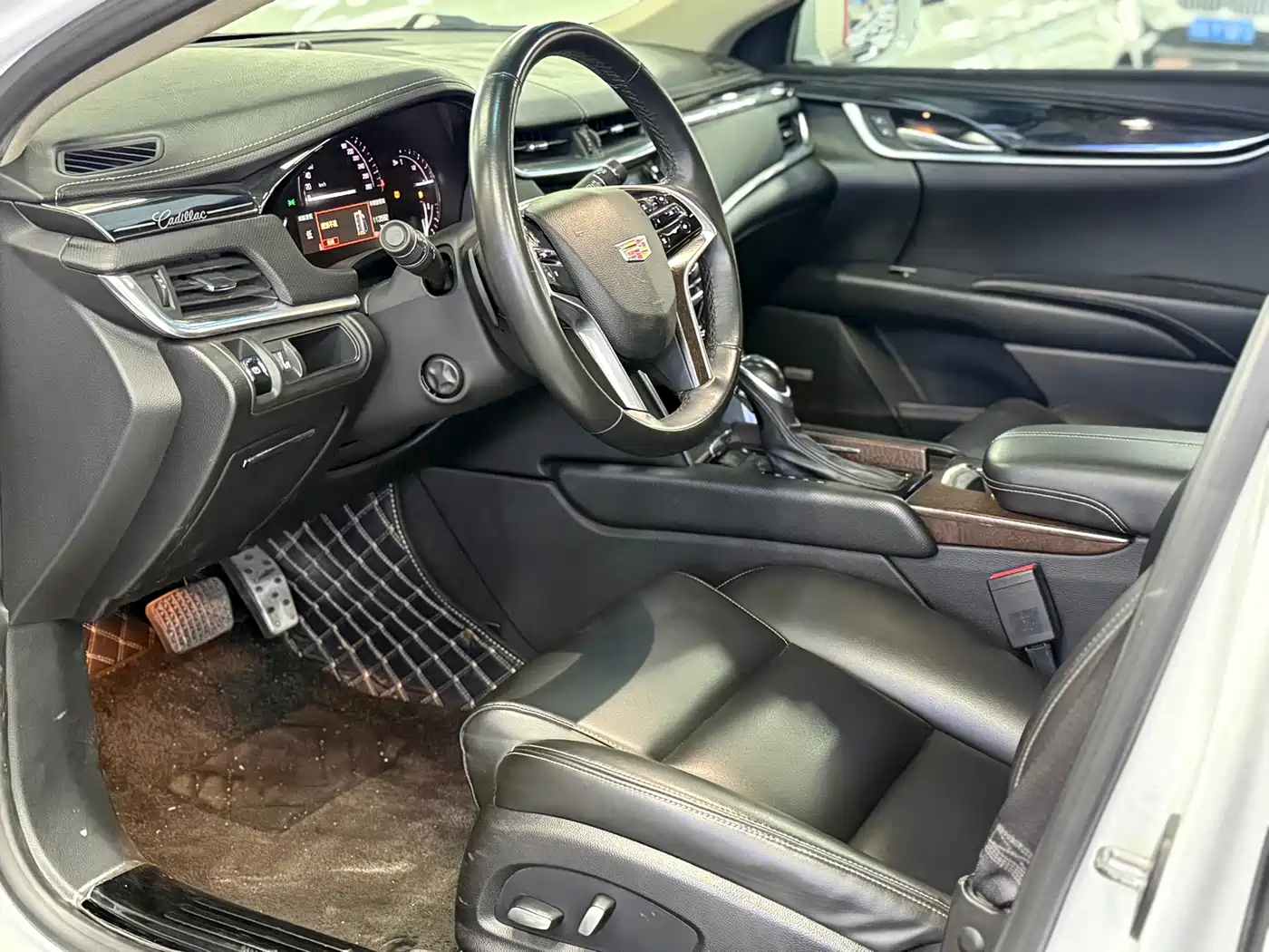 Cadillac XTS 2018 28T Technology фото 4