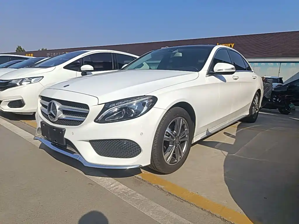 Mercedes-Benz C-Class 2016 2015 Facelift C 200 L Sport