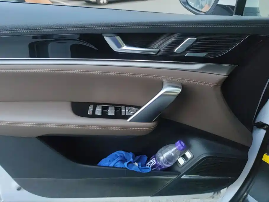 BYD Tang 2021 2021 2.0T Automatic Flagship