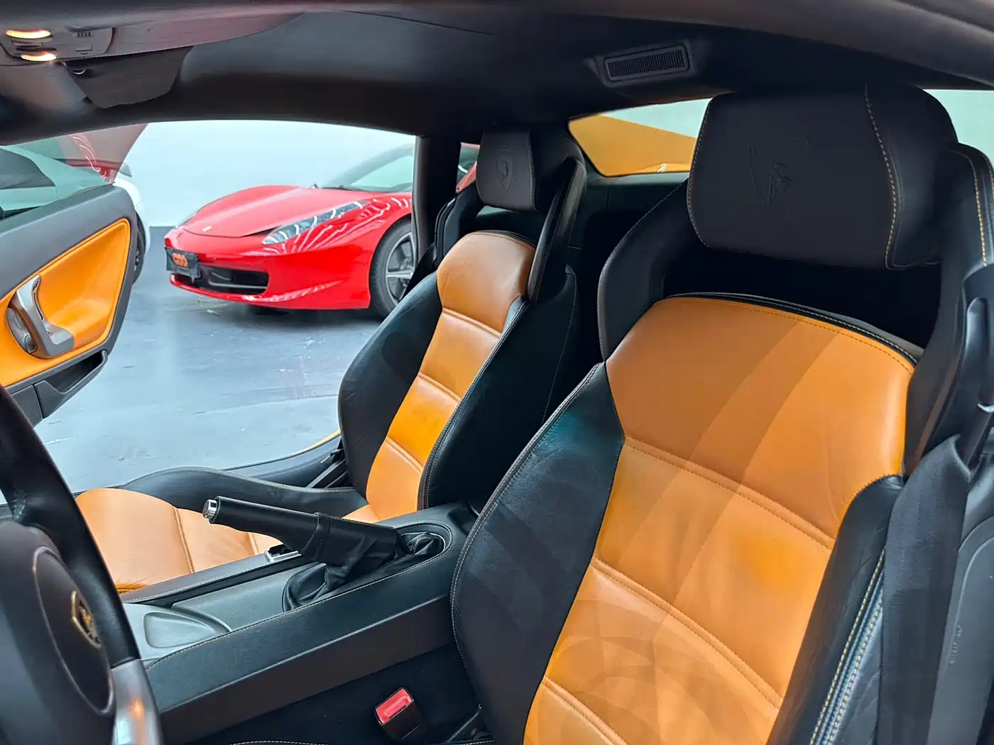 Lamborghini Gallardo 2011 Lamborghini Gallardo LP 560-4 Bicolore фото 19