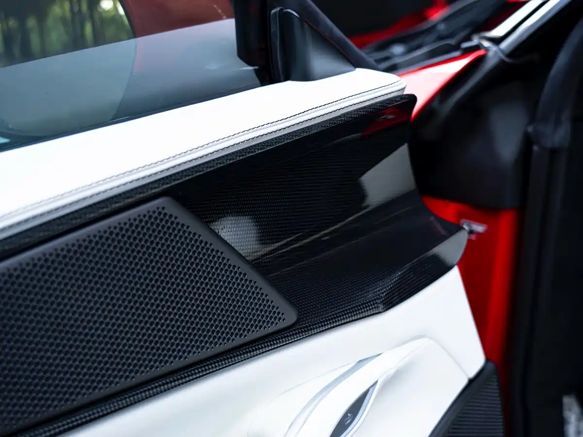 Ferrari Purosangue 2024 2023 6.5L V12