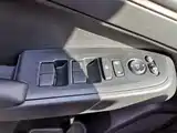 Photo 18 - Honda Vezel