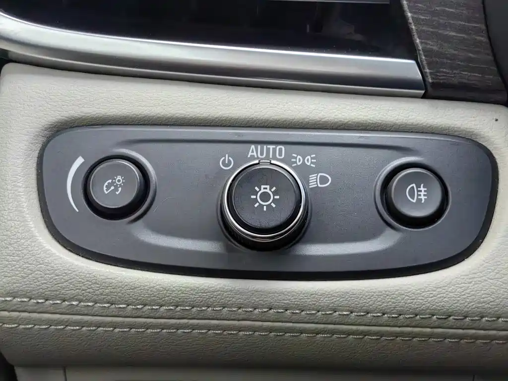 Фото 21 - Buick GL8