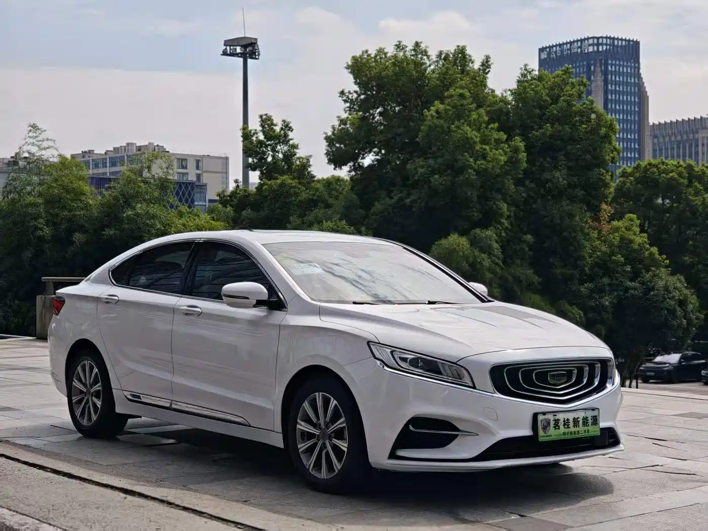 Geely Borui PHEV 2018 2018 1.5T PHEV Premium Edition