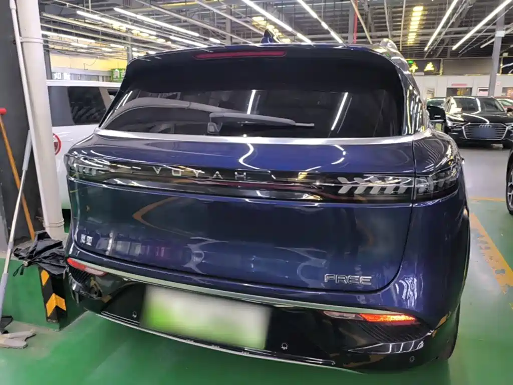 Voyah Free 2021 2021 AWD Standard Range Extender Exclusive Luxury Package