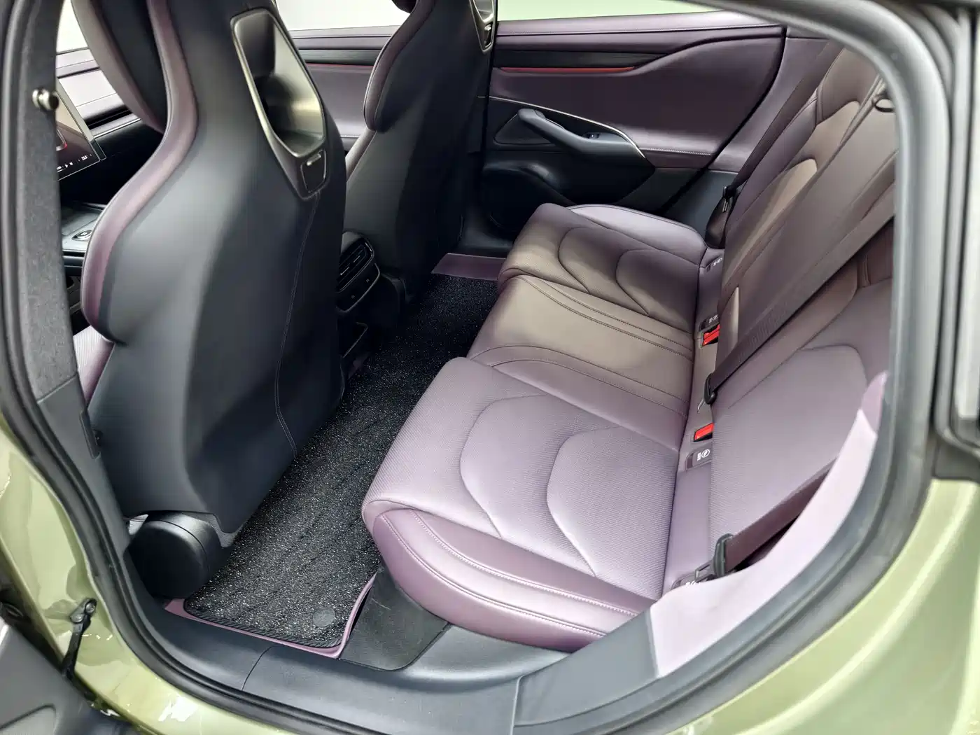 Xiaomi Auto Xiaomi SU7 2024 RWD Ultra Long Range Advanced Smart Driving Pro Edition фото 16