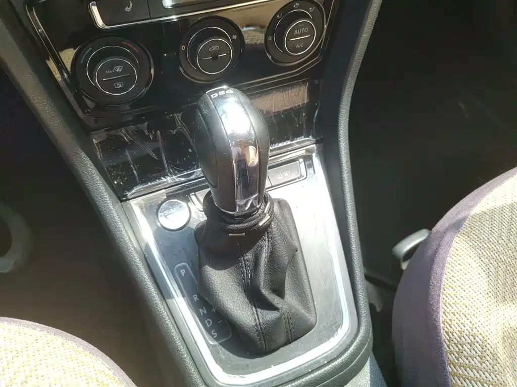 Volkswagen C-TREK 2017 230TSI DSG Luxury фото 7