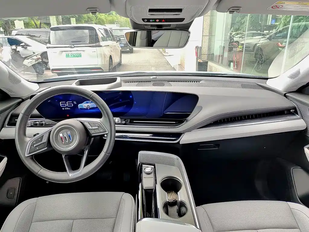 Buick E5 2023 2023 Premium Long Range Edition