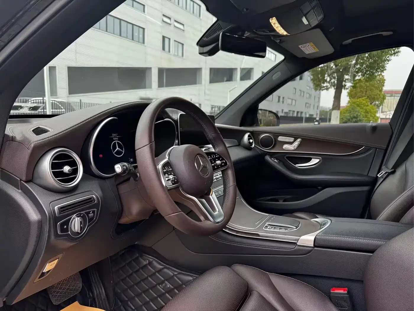 Mercedes-Benz GLC 2020 GLC 260 L 4MATIC Luxury фото 8