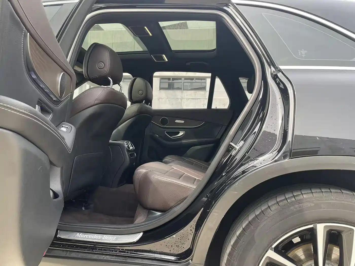 Mercedes-Benz GLC 2020 Facelift GLC 260 L 4MATIC Luxury фото 6
