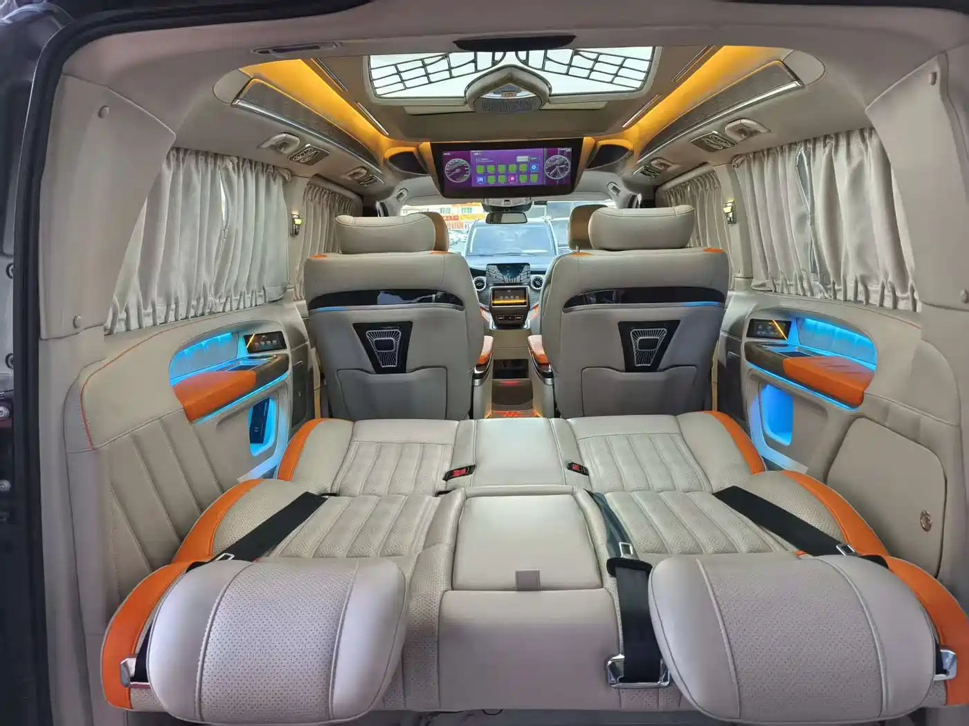 Mercedes-Benz V-Class 2021 V 260 L Long Wheelbase Luxury Edition фото 10