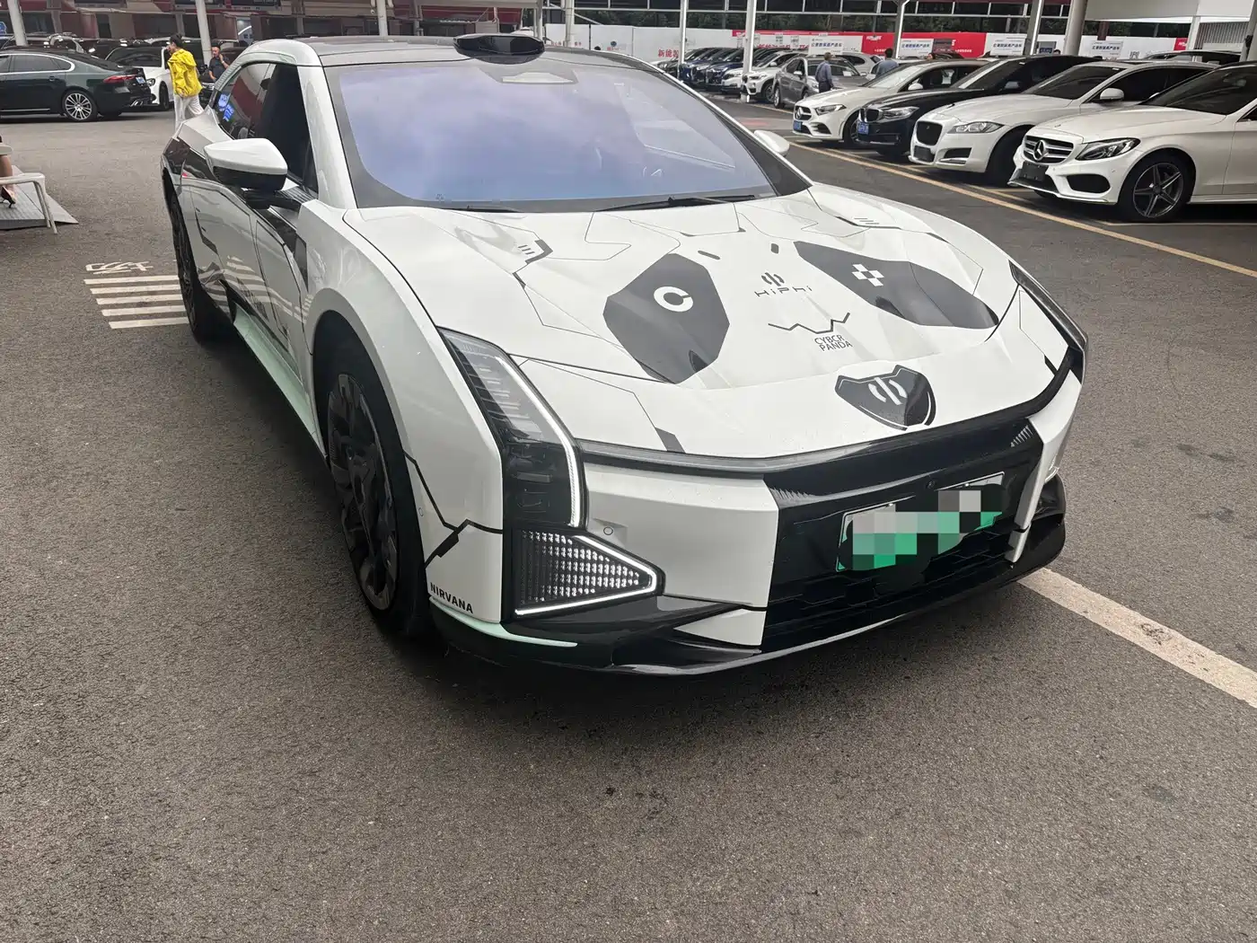 2023 HiPhi Z