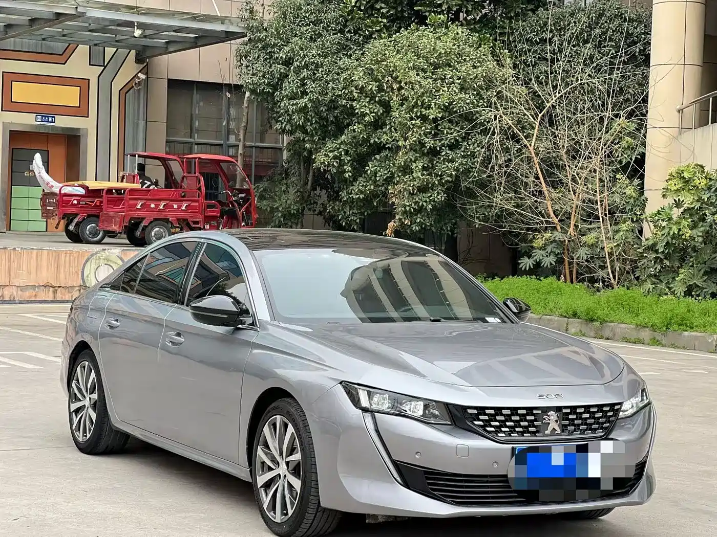 PEUGEOT 508