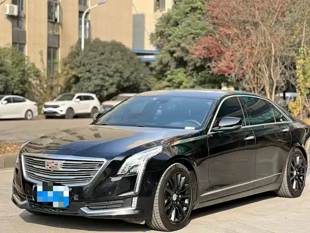 CADILLAC CT6