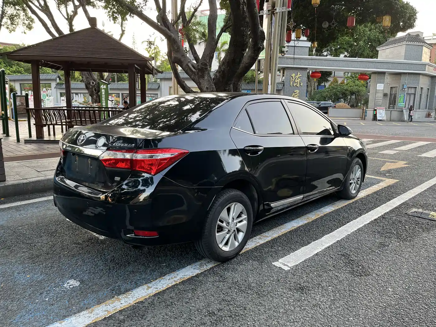 Photo 4 - Toyota Corolla