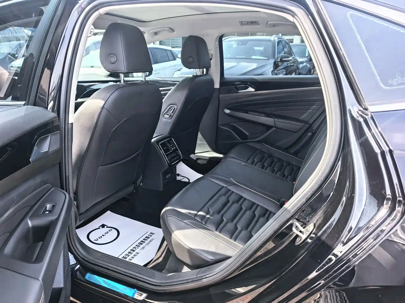 Volkswagen Passat 2019 330TSI Elite Version China VI фото 5
