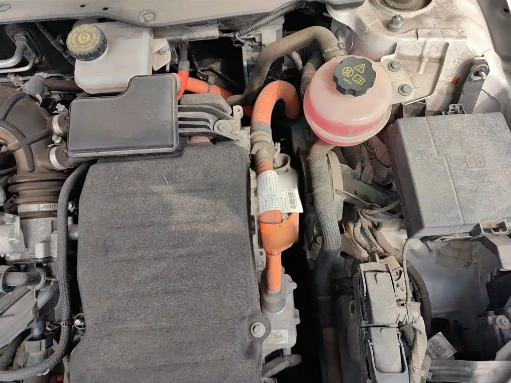 BYD Qin PLUS 2021 DM-i 55KM Flagship фото 24