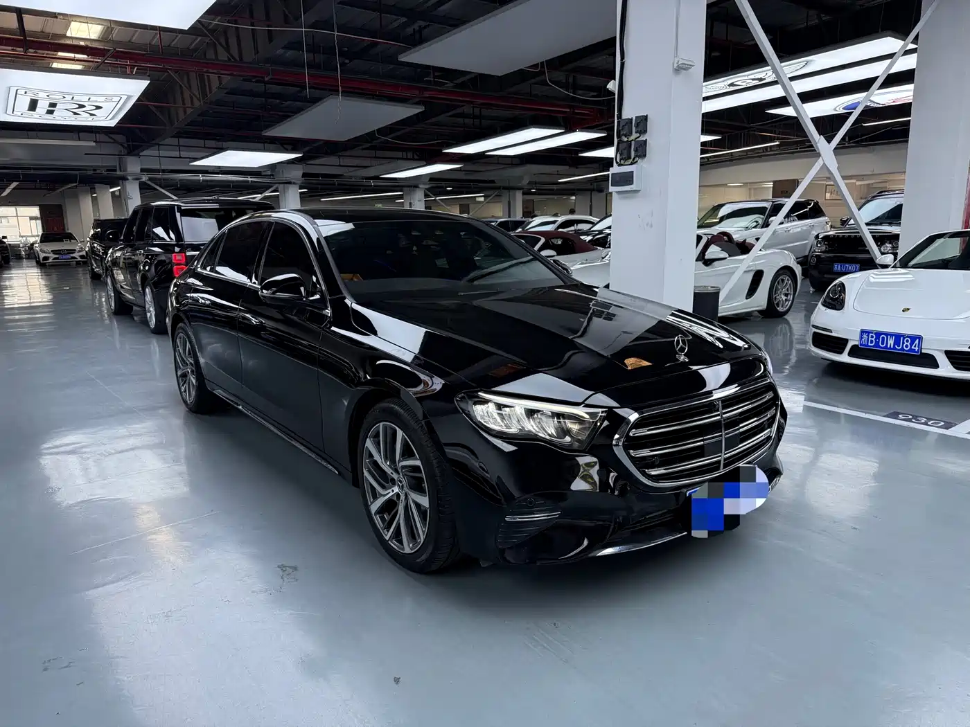 Mercedes-Benz E-Class 2024 E 300 L Fashion фото 3