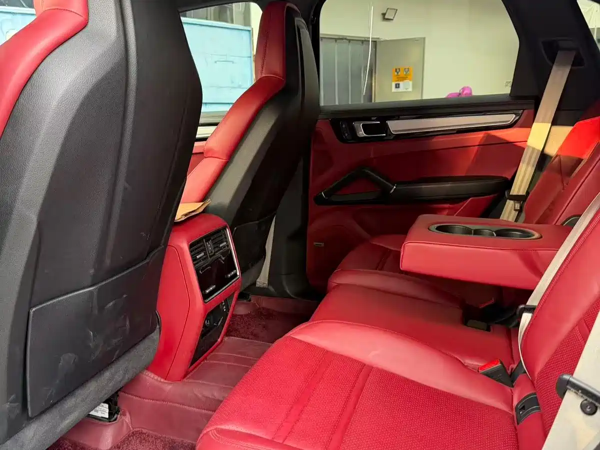 Porsche Cayenne 2023 2023 Cayenne 3.0T Platinum Edition