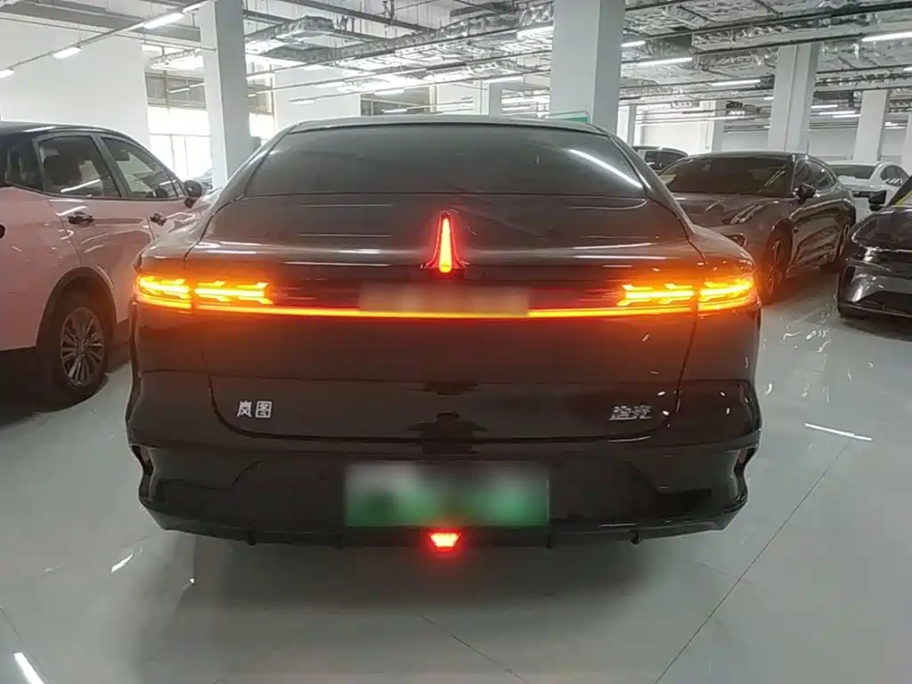 Voyah Passion 2023 2024 PHEV AWD Ultra Long Range Flagship