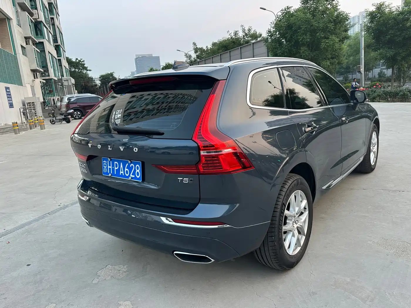 Volvo XC60 2021 T5 AWD Momentum фото 13