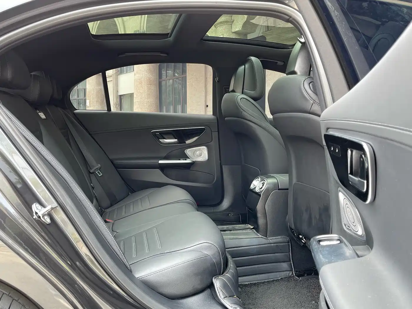 Mercedes-Benz C-Class 2023 Facelift C 260 L Sport Edition фото 14
