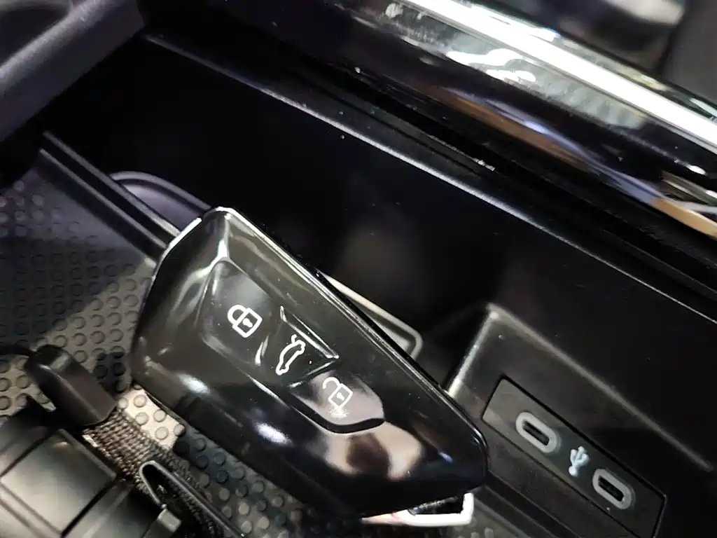 Фото 9 - Volkswagen ID.4 X