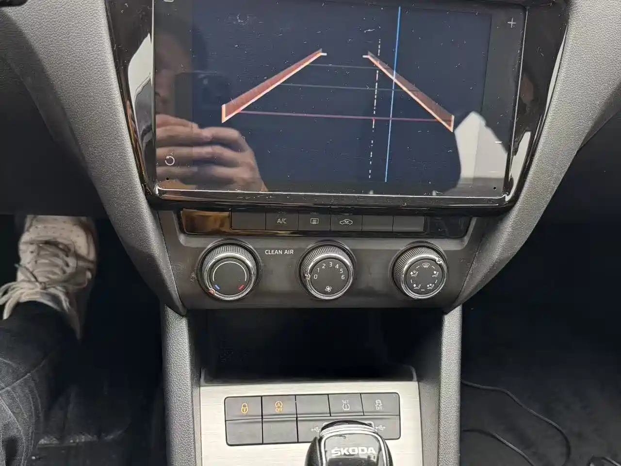 Škoda Octavia 2019 1.5L Automatic Smart Comfort China VI фото 16