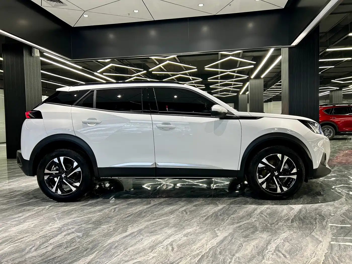 Peugeot 2008 2022 230THP THE ONE фото 4