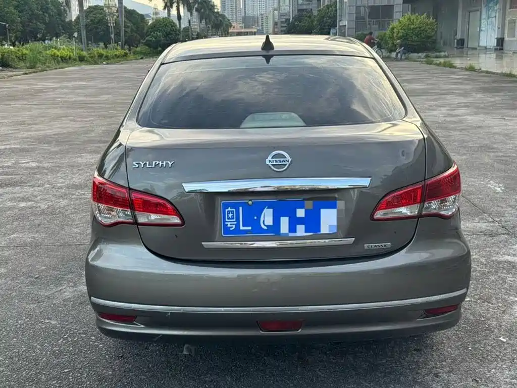 Фото 7 - Nissan Sylphy