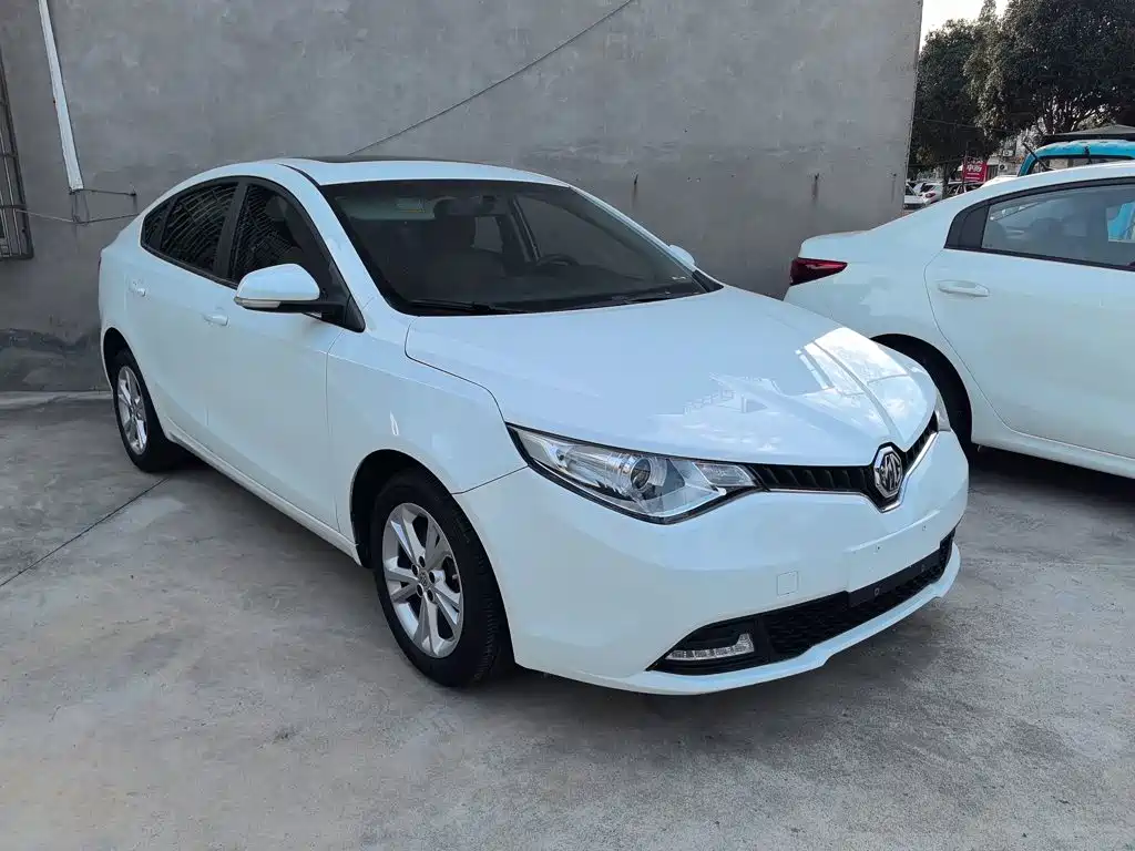 MG GT 2019 2016 Model 1.5L Automatic Premium Luxury Edition