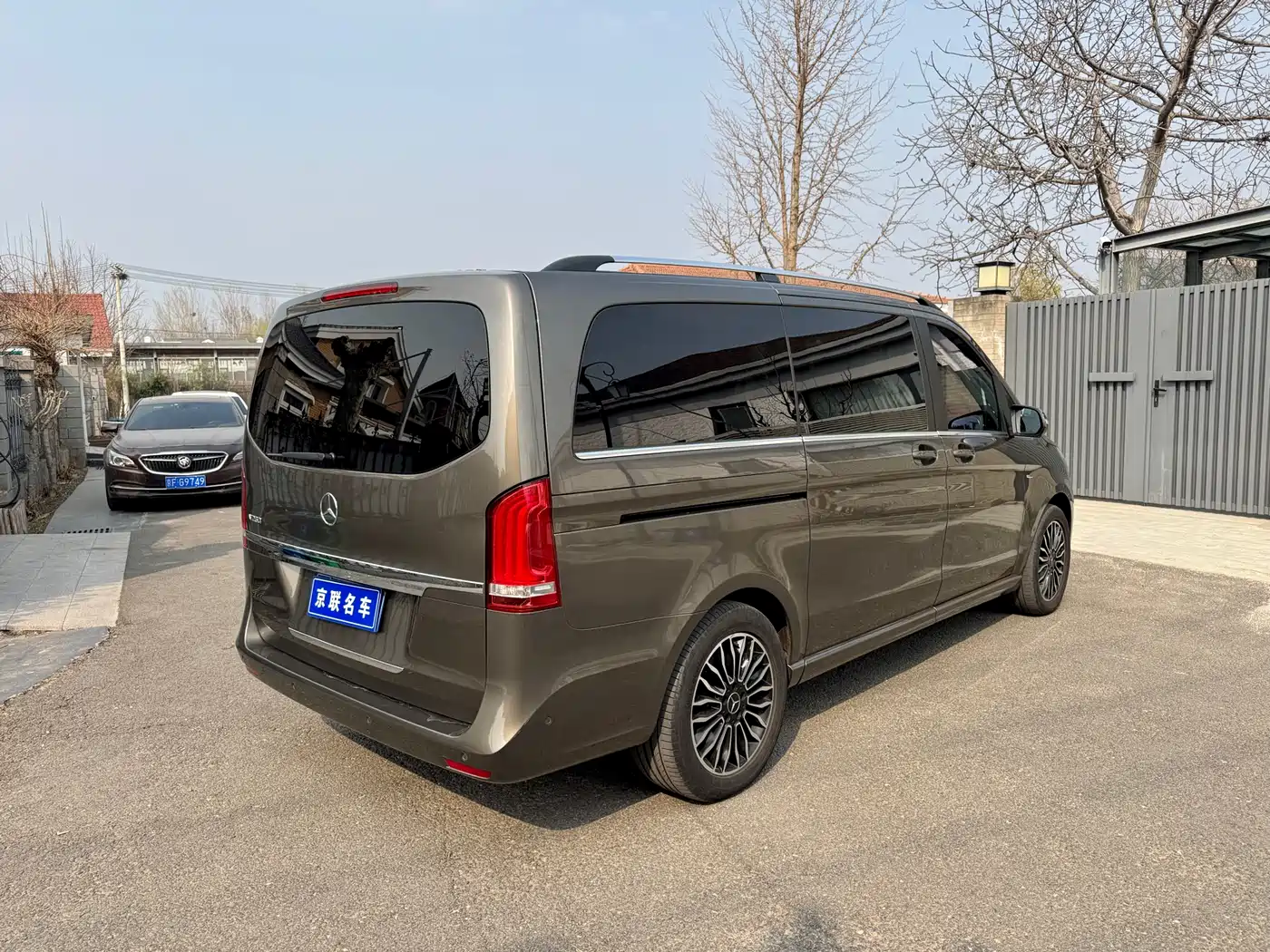 Mercedes-Benz V-Class 2018 V 260 Premium Edition China V фото 17