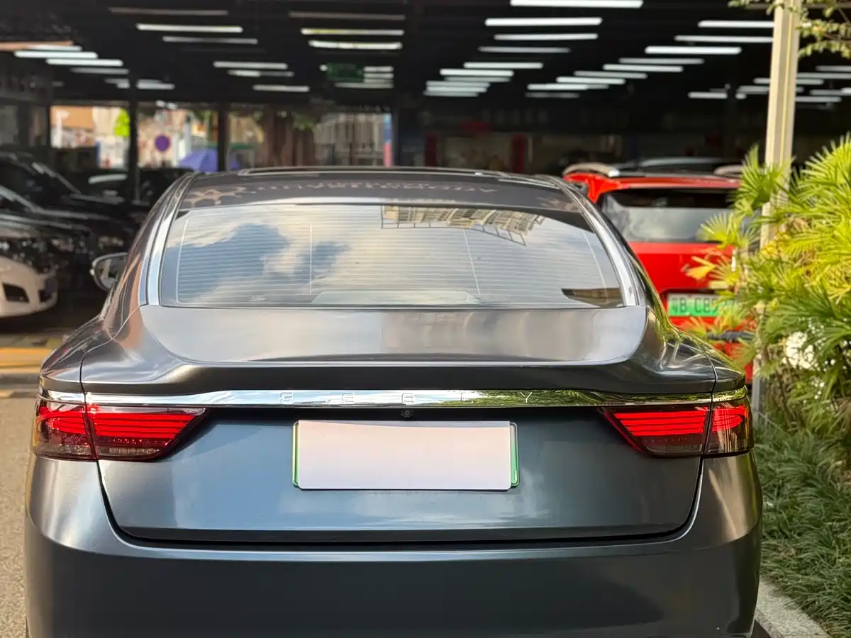 Geely Borui 2018 2018 1.5T MHEV Premium Edition