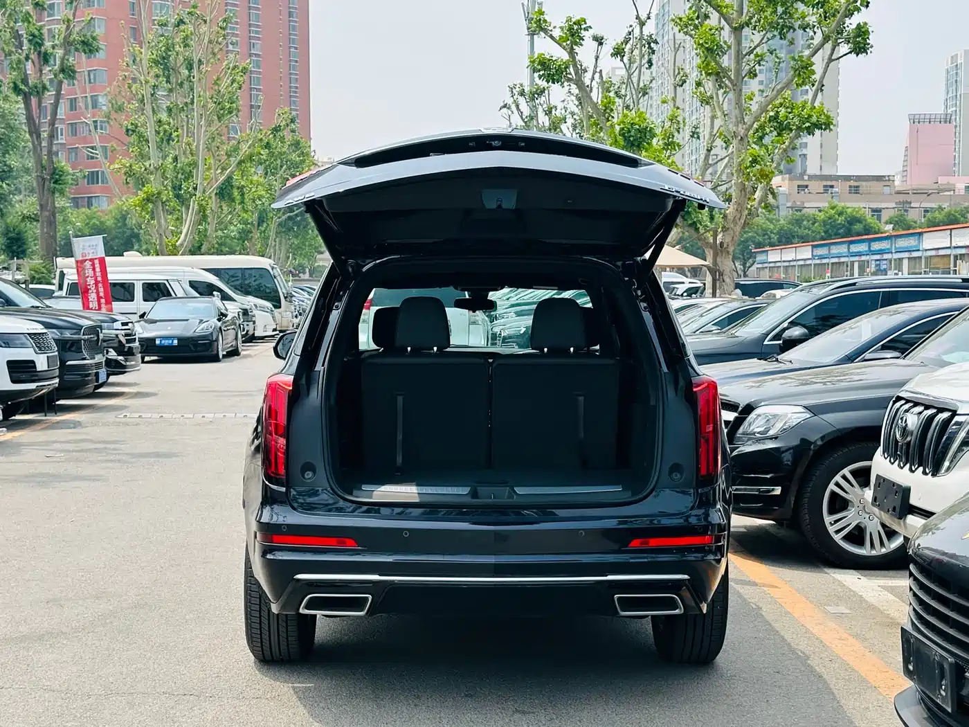Cadillac XT6 2022 2.0T 6-Seater 4WD Trend Edition фото 31