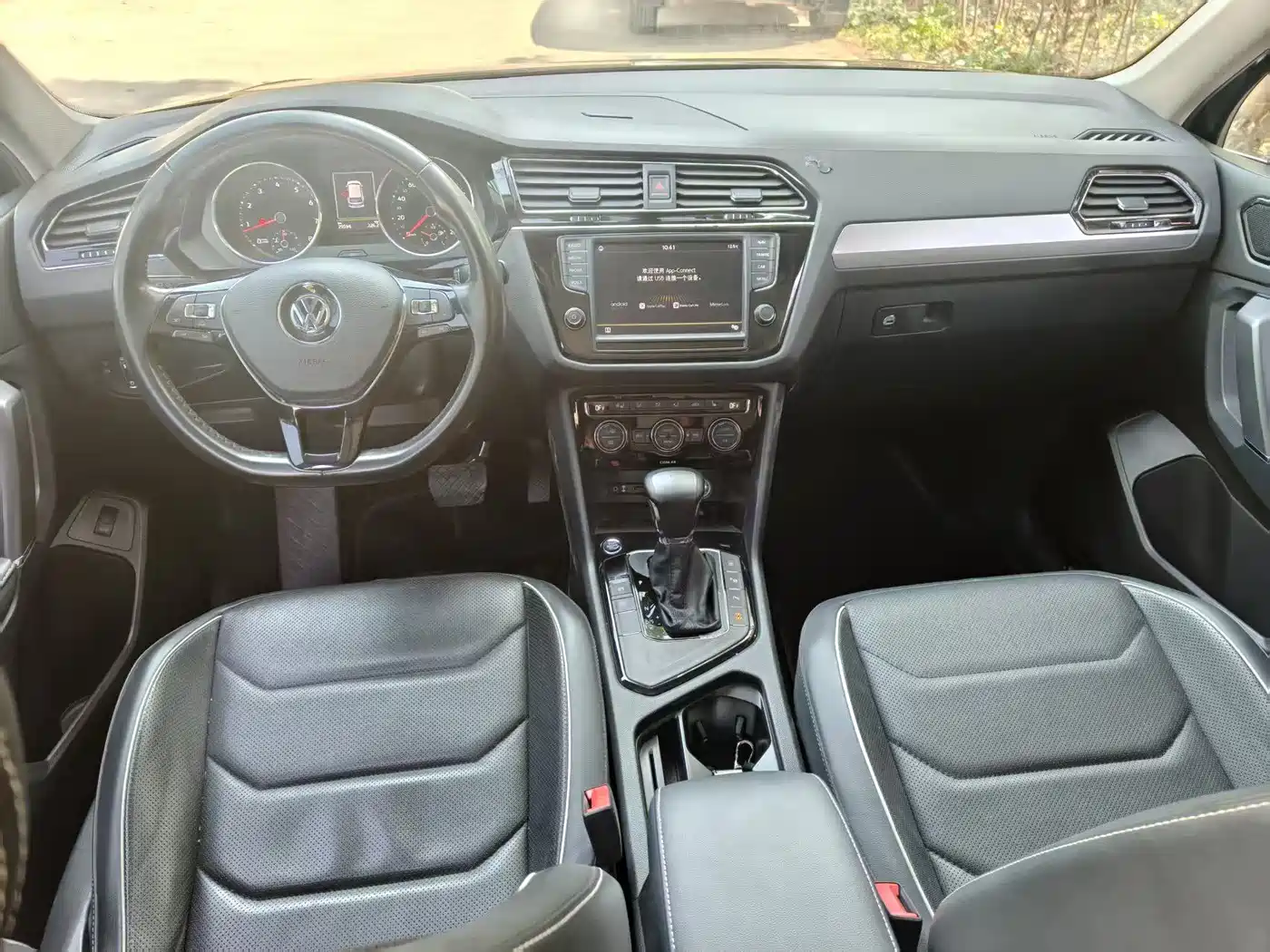 Volkswagen Tiguan L 2018 330TSI Automatic 2WD Trend Edition фото 6