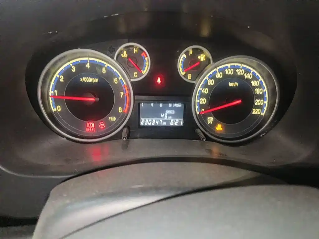 Фото 4 - Suzuki SX4