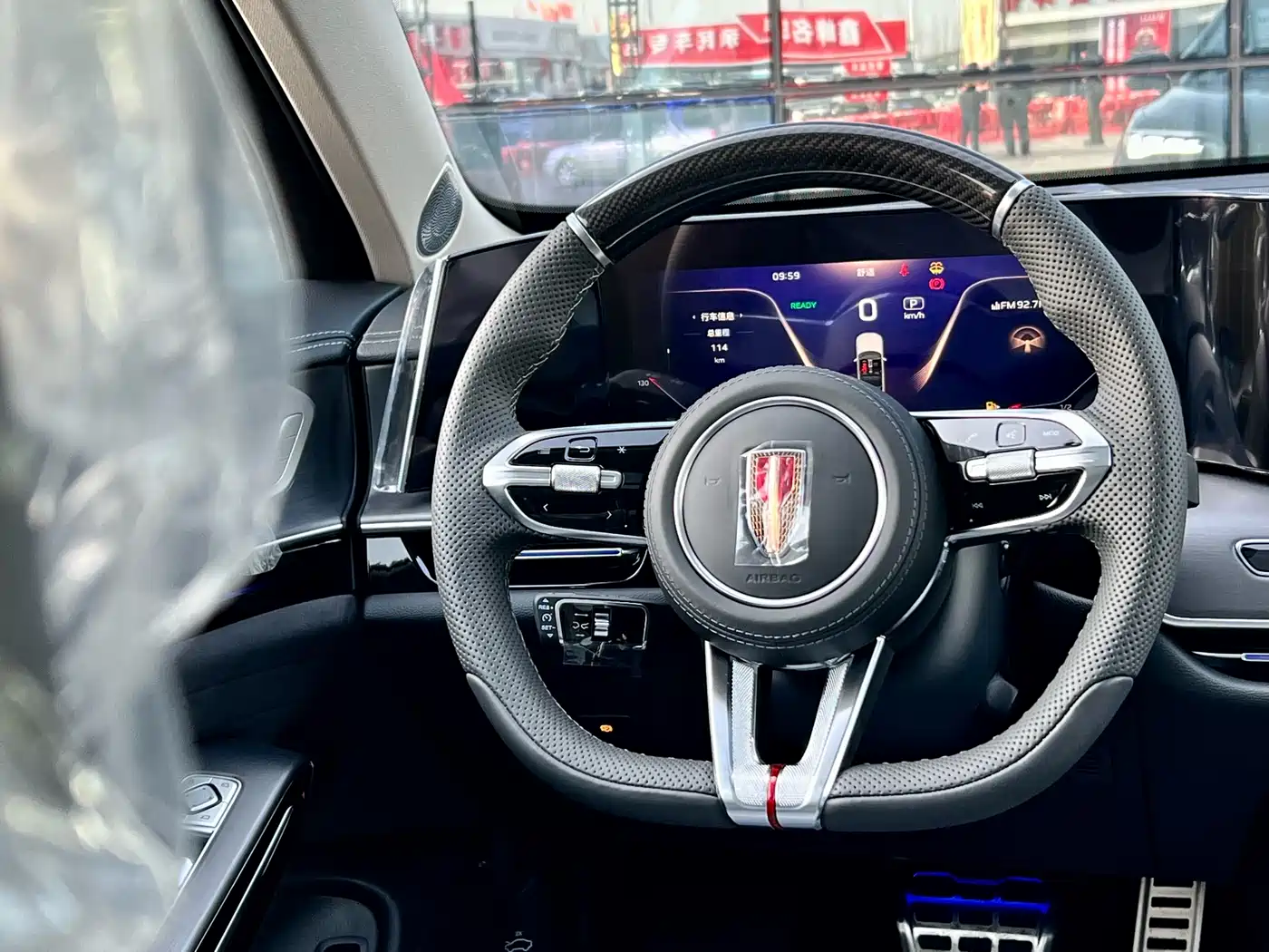 Hongqi H9 2025 Facelift 2.0T 2WD Flagship Premium Private Style Edition 5-seater фото 13
